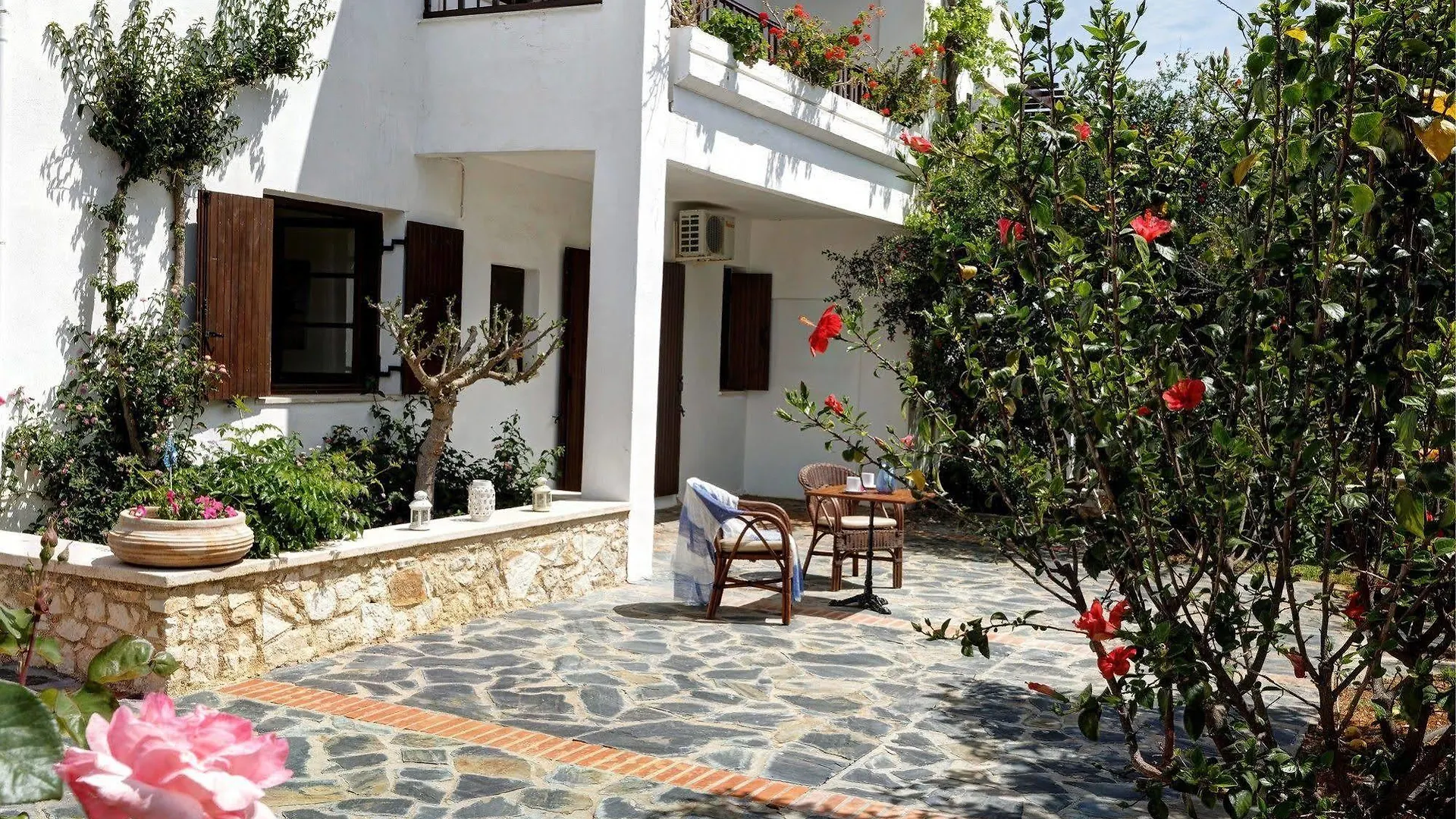 Lejlighedshotel Alianthos Suites Tersanas