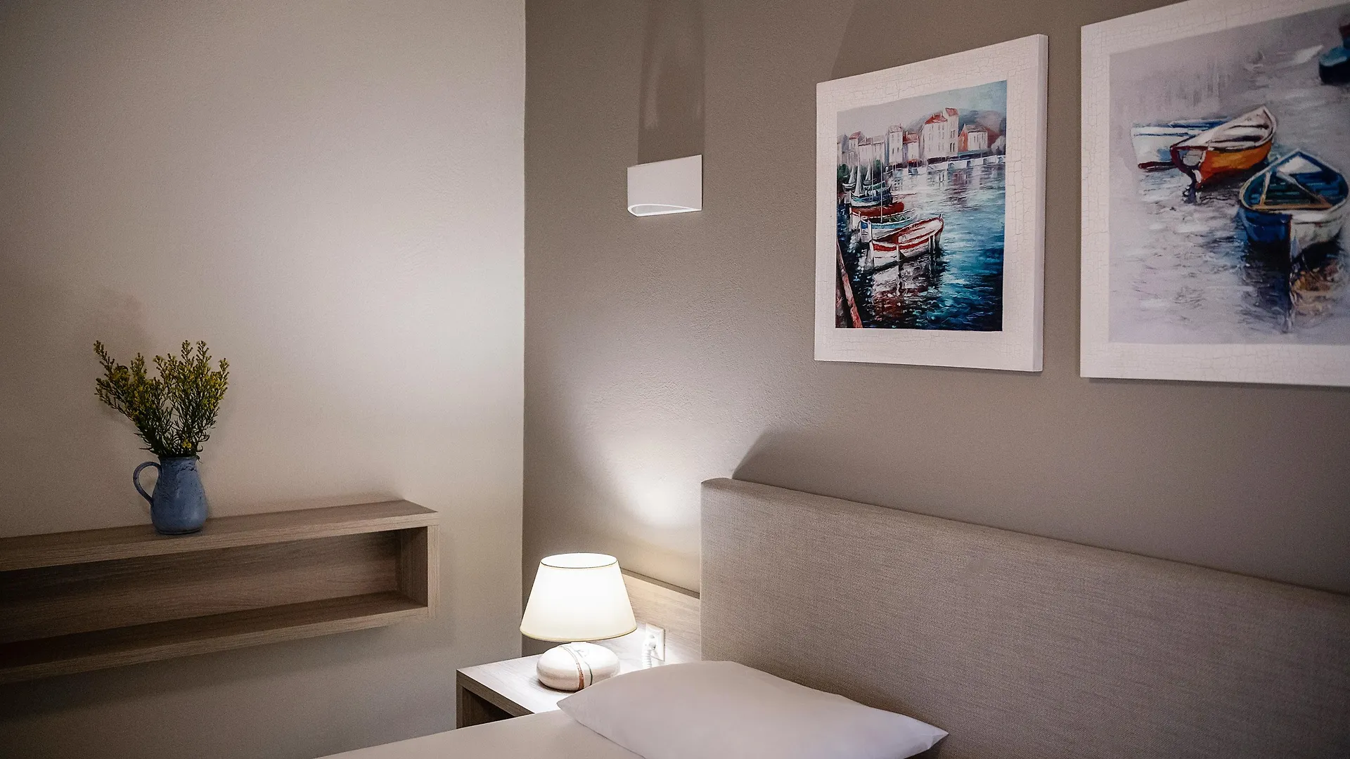 Alianthos Suites Tersanas Aparthotel