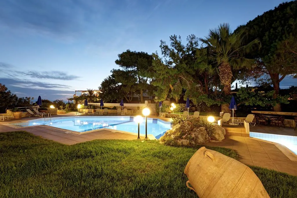 Alianthos Suites Tersanas 3*,